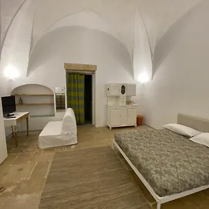 dimora-chianca.lecce-hotels.com/